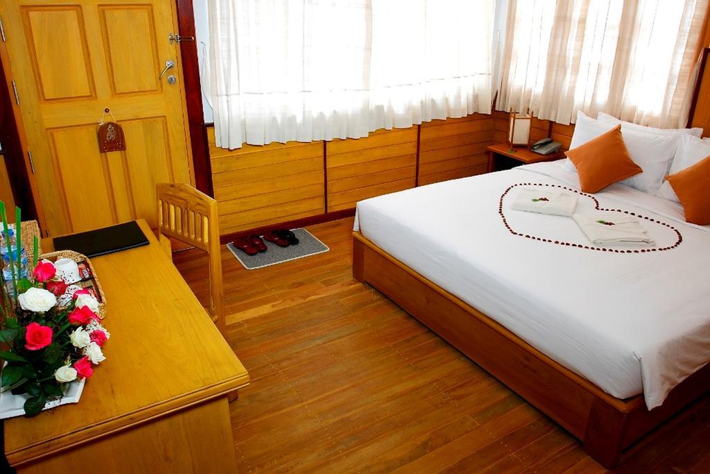 Inle Lotus Hotel Nyaung Shwe Eksteriør billede