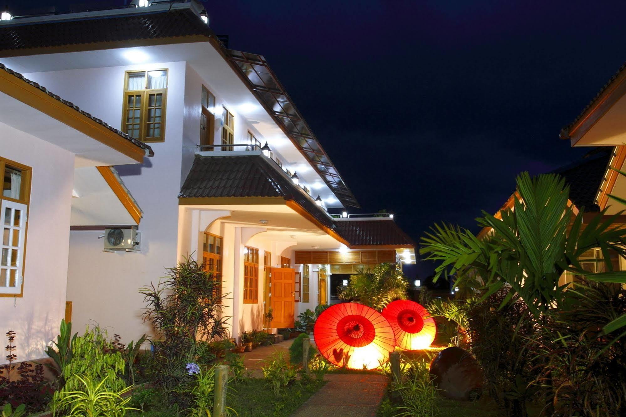 Inle Lotus Hotel Nyaung Shwe Eksteriør billede